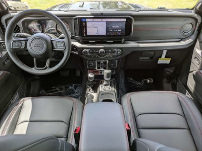 2026 Jeep Gladiator - Photo 15