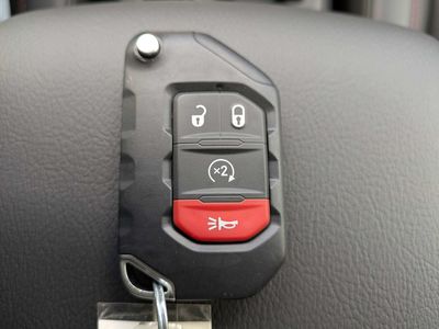 2026 Jeep Gladiator - Photo 29