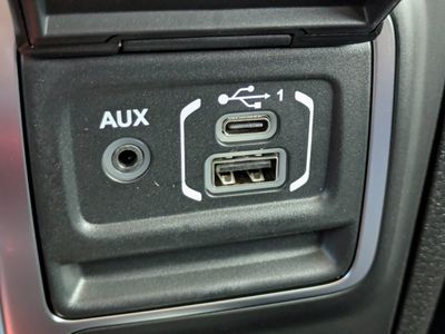 2026 Jeep Wrangler — photo 19 view