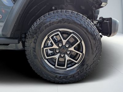 2026 Jeep Gladiator - Photo 10