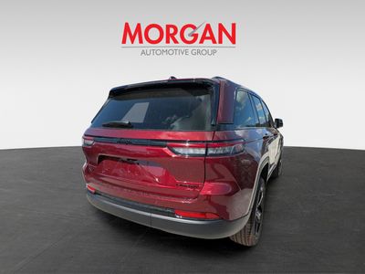 2025 Jeep Grand Cherokee - Photo 3
