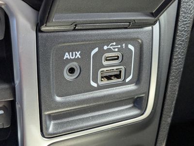 2026 Jeep Wrangler - Photo 22