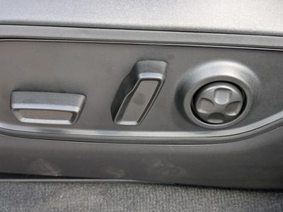 2025 Jeep Grand Cherokee - Photo 18