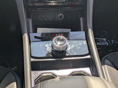 2025 Jeep Grand Cherokee L - Photo 17