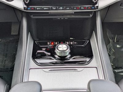2026 Jeep Grand Wagoneer - Photo 21