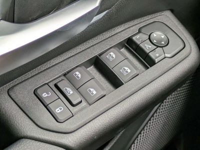 2026 Ram 1500 — photo 24 view