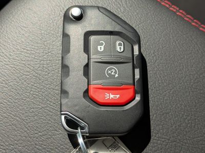 2026 Jeep Wrangler - Photo 26