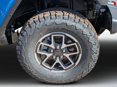 2026 Jeep Wrangler - Photo 9