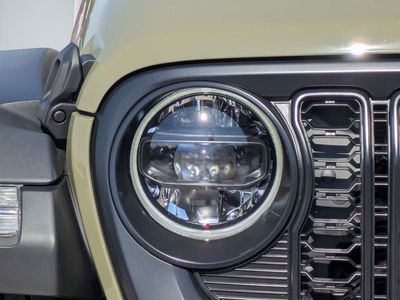 2026 Jeep Wrangler - Photo 9