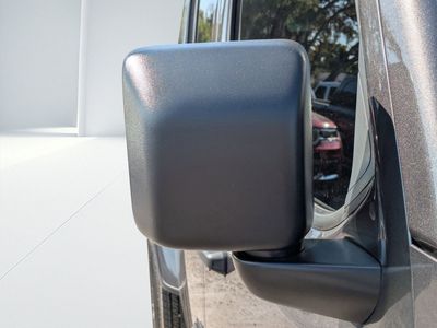 2026 Jeep Gladiator — photo 10 view