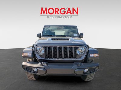 2026 Jeep Gladiator — photo 7 view