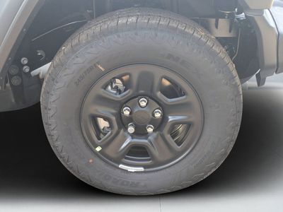 2026 Jeep Wrangler - Photo 9