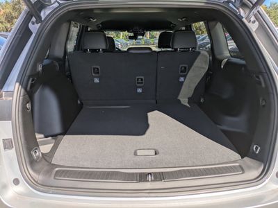 2025 Jeep Grand Cherokee - Photo 11