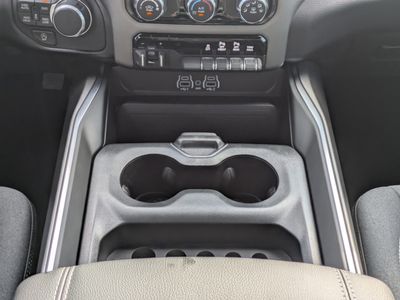 2026 Ram 1500 — photo 18 view