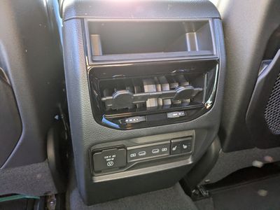 2026 Jeep Grand Cherokee - Photo 15