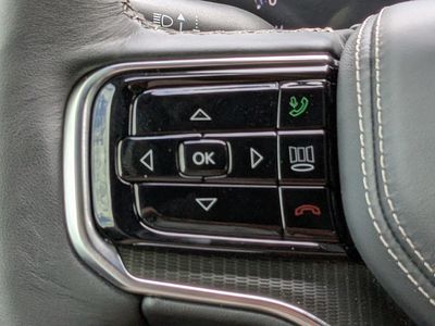 2026 Jeep Grand Wagoneer - Photo 28