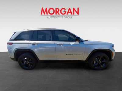 2025 Jeep Grand Cherokee - Photo 2