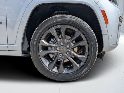 2026 Jeep Grand Cherokee - Photo 10