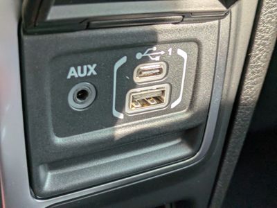 2026 Jeep Gladiator - Photo 18