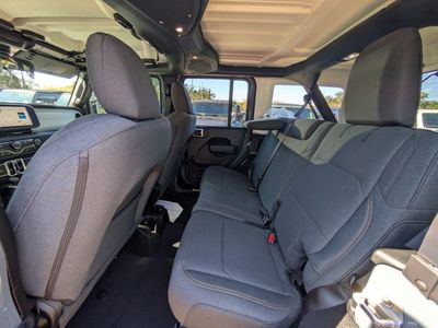 2026 Jeep Wrangler - Photo 12