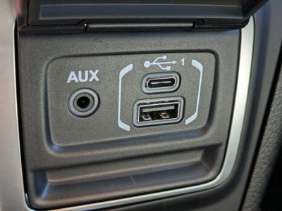 2026 Jeep Wrangler - Photo 19