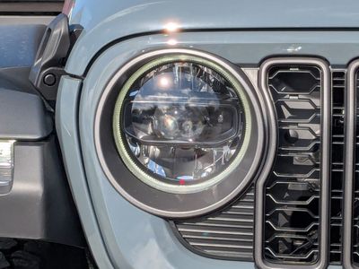 2026 Jeep Wrangler - Photo 11