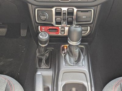 2026 Jeep Wrangler - Photo 20