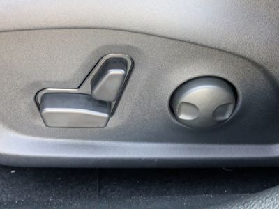 2026 Jeep Compass - Photo 18