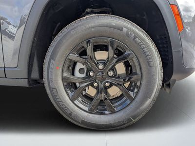 2026 Jeep Grand Cherokee - Photo 10