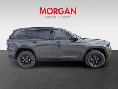 2026 Jeep Grand Cherokee - Photo 2