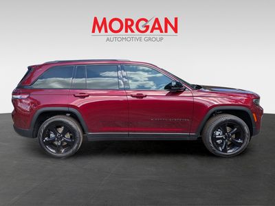 2025 Jeep Grand Cherokee - Photo 2