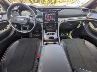 2025 Jeep Grand Cherokee L - Photo 13
