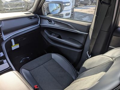2026 Jeep Grand Cherokee - Photo 17