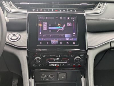 2025 Jeep Grand Cherokee - Photo 16
