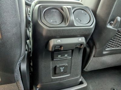 2026 Jeep Wrangler - Photo 14