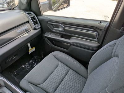 2026 Ram 1500 — photo 17 view