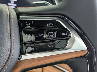 2025 Jeep Grand Cherokee - Photo 28
