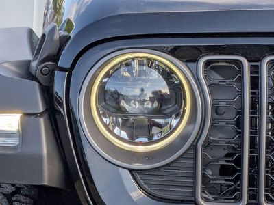 2026 Jeep Wrangler - Photo 9