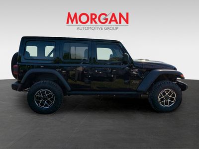 2026 Jeep Wrangler - Photo 2
