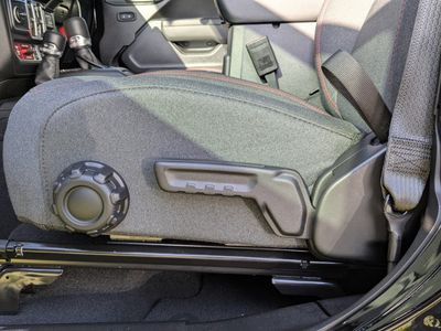 2026 Jeep Wrangler - Photo 20
