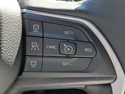 2025 Jeep Grand Cherokee - Photo 23