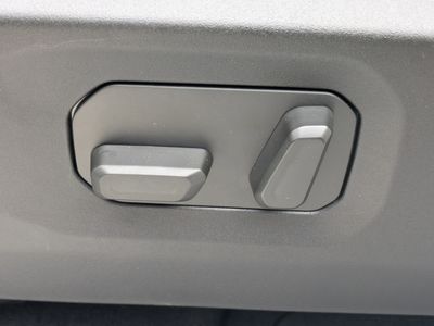 2026 Jeep Wrangler - Photo 17