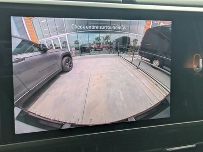 2026 Jeep Wrangler - Photo 18