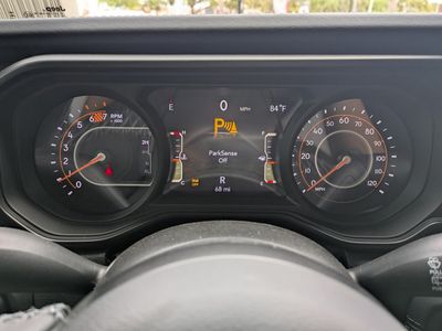 2026 Jeep Wrangler - Photo 23