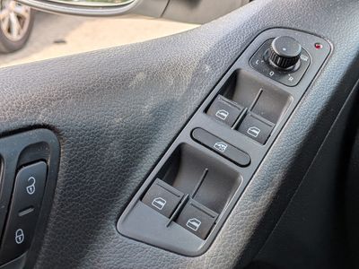 2015 Volkswagen Tiguan - Photo 22