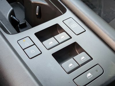 2024 Hyundai IONIQ 6 - Photo 29