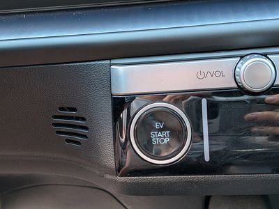 2024 Hyundai IONIQ 6 - Photo 27