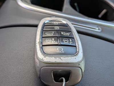 2022 Hyundai Santa Fe - Photo 35