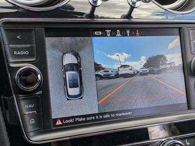 2020 Bentley Bentayga - Photo 30