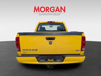 2005 Dodge Ram 1500 — detail view